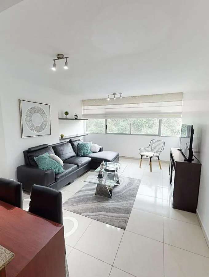 Apartmán Puerto Santa Ana Riverfront Vista Al Faro Guayaquil